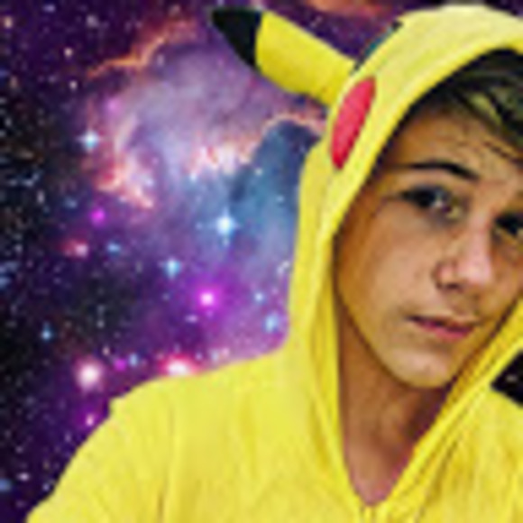 Meet your Posher, Dennis - Picture 1 of 1